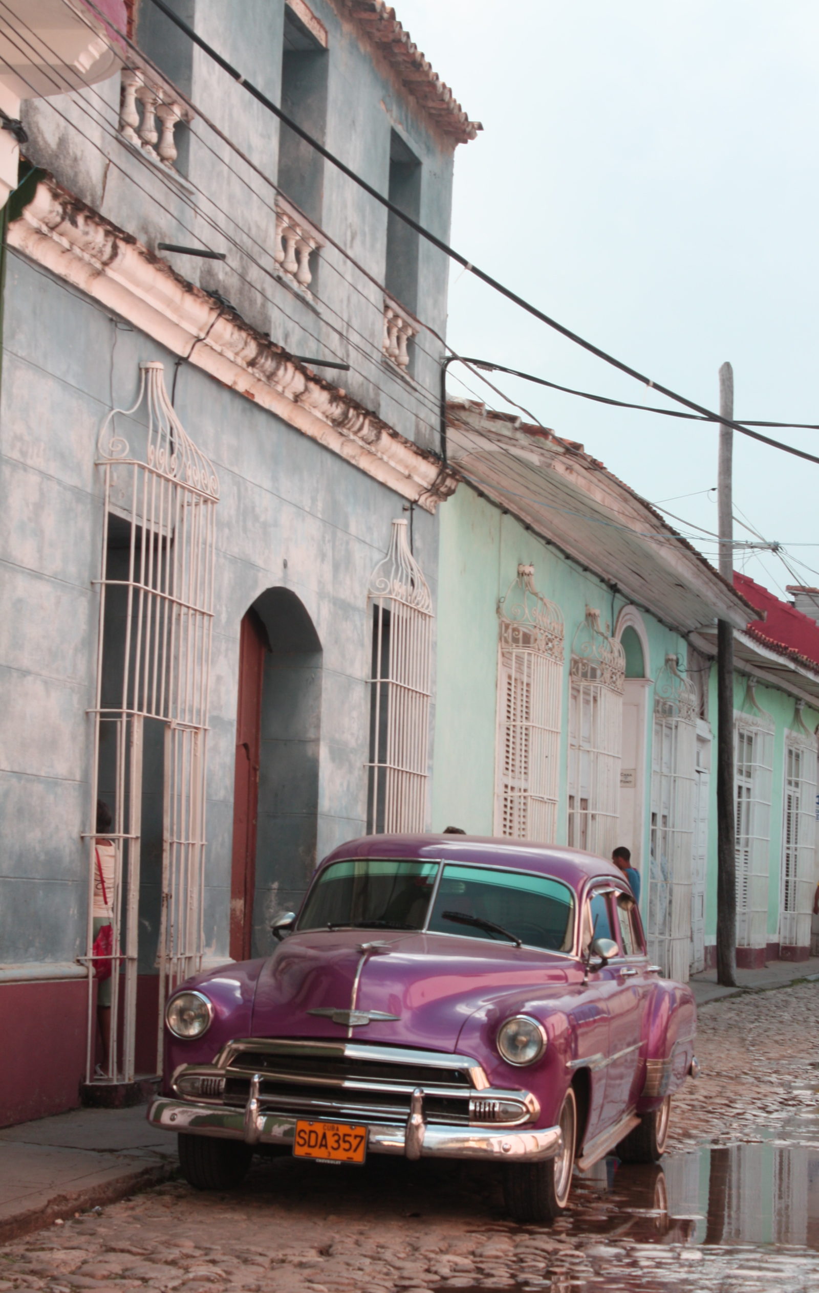 travel cuba antique car